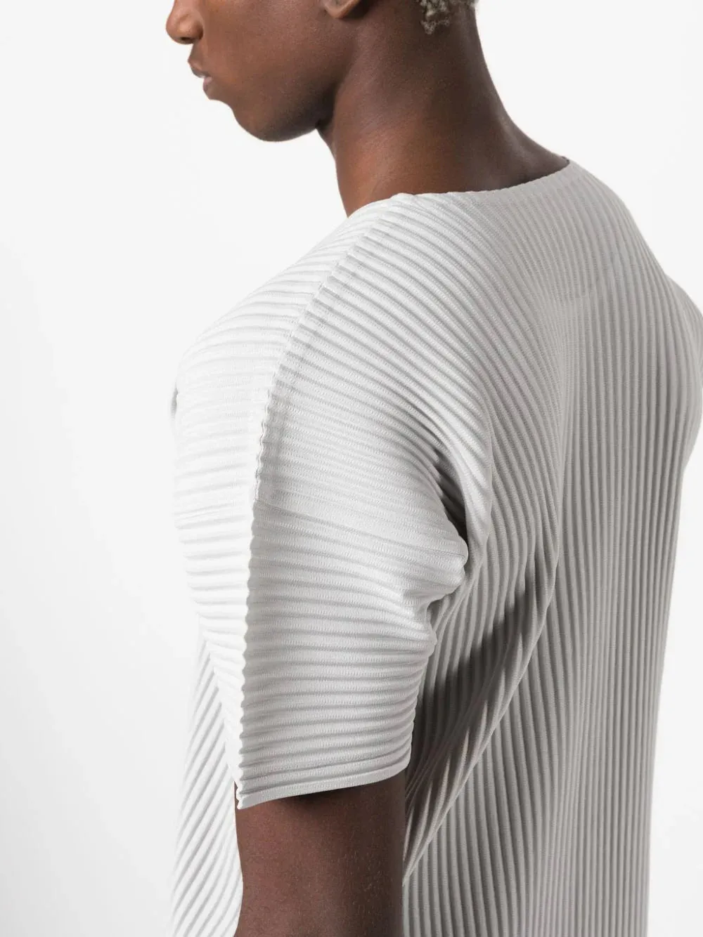 AW23 Pleated Short Sleeve Shirt - Light Gray