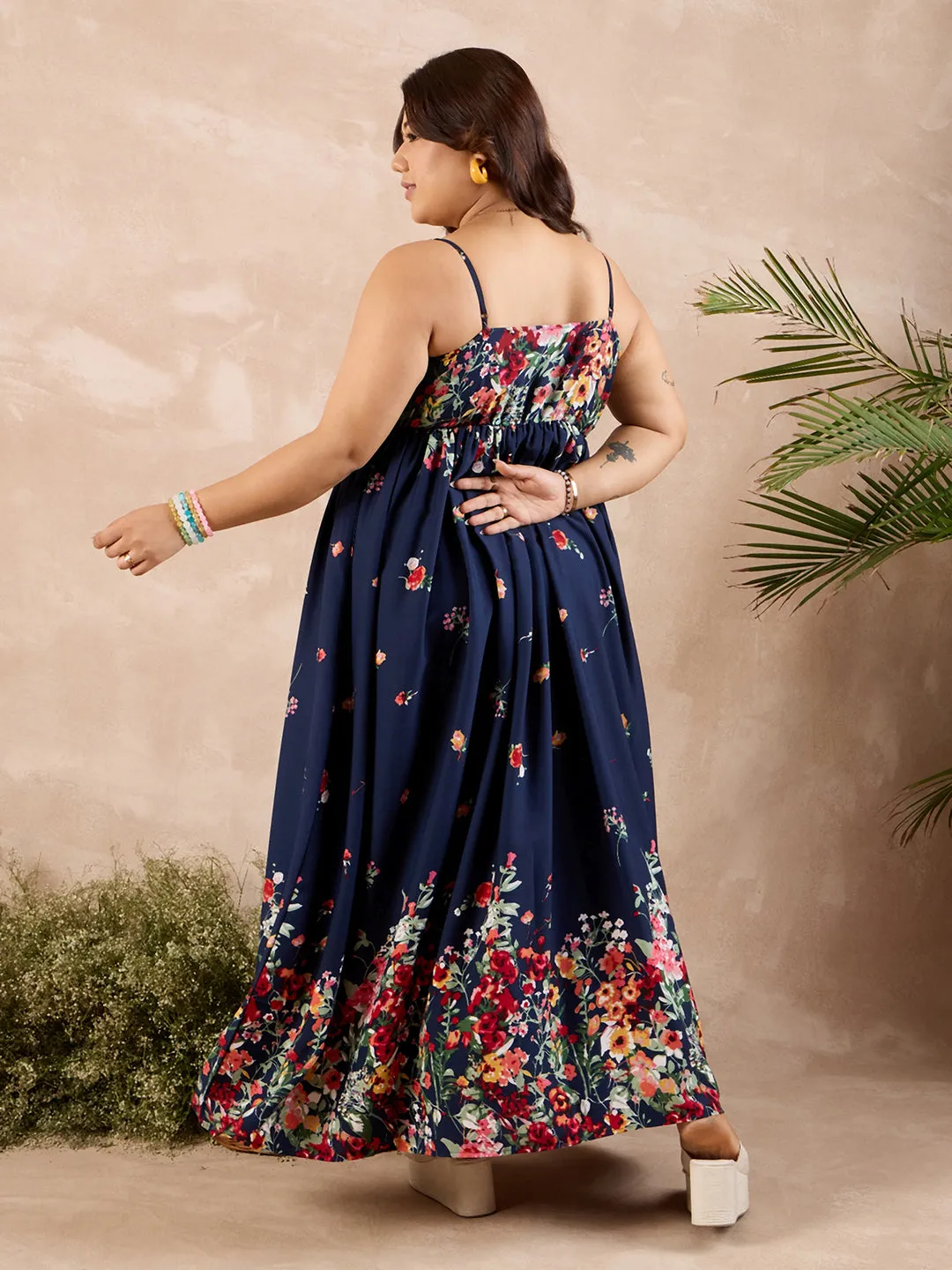 Berrylush Curve Women Navy Blue & Red Floral Printed V-Neck Sleeveless Pleated Maxi Dress