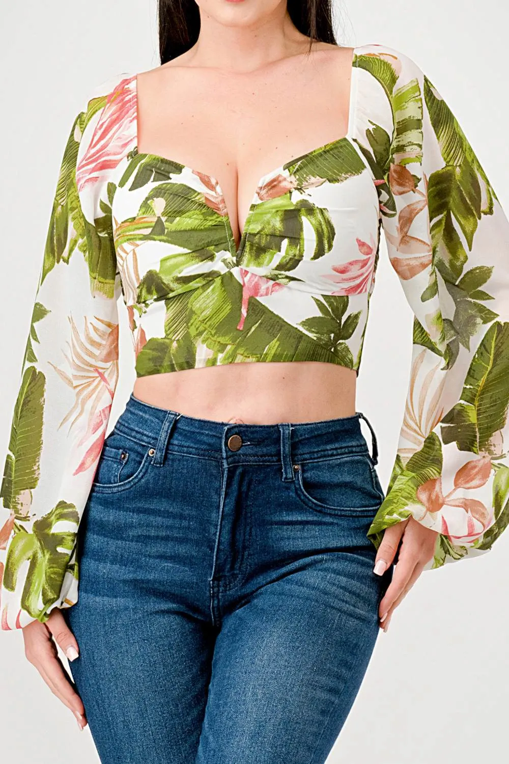 FLORAL PRINT CHIFFON SMOCKED BACK TIE CROPPED TOP