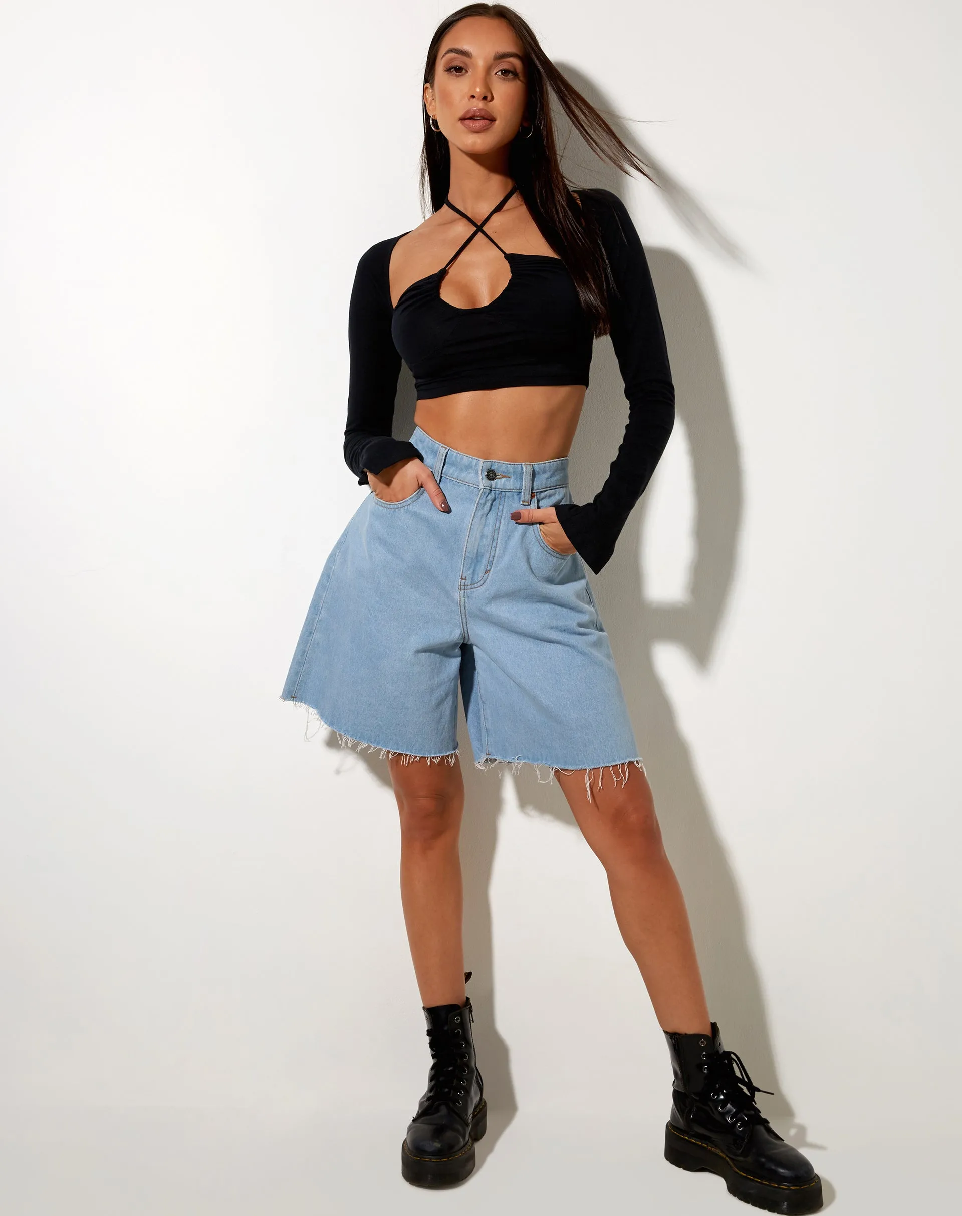 Sira Crop Top in Black