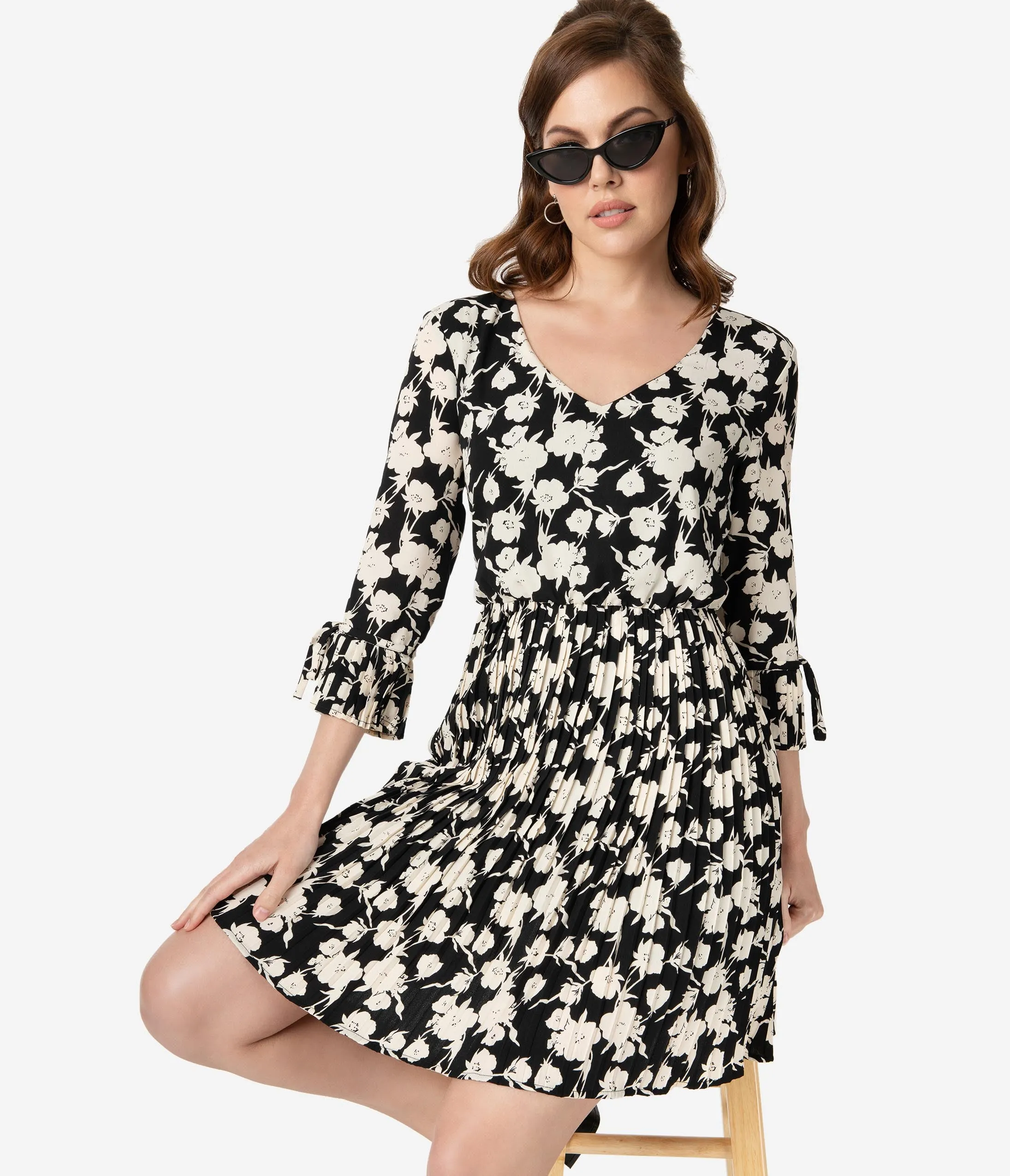 Smak Parlour Black & Ivory Floral Print Lead Like A Girl Fit & Flare Dress