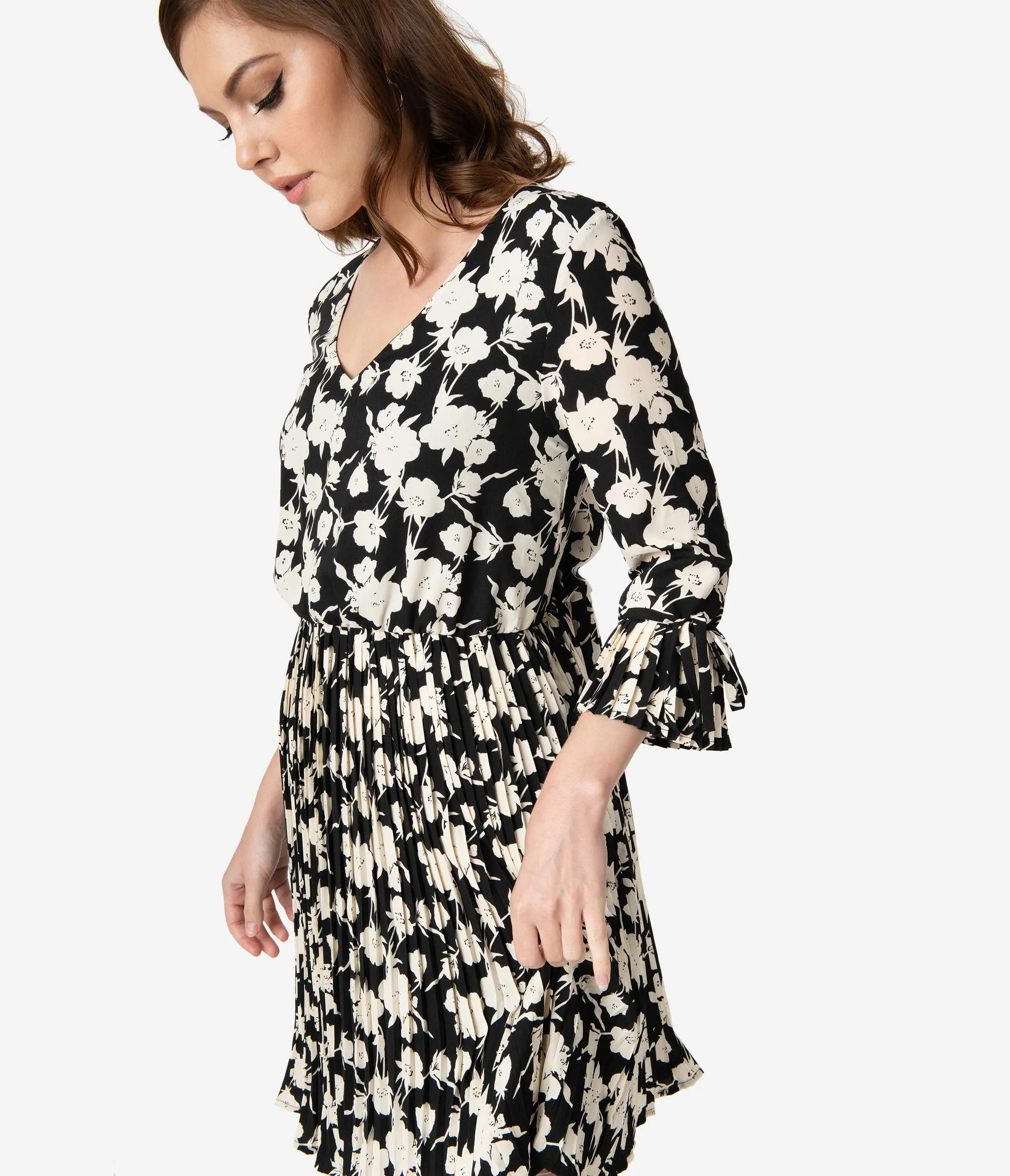 Smak Parlour Black & Ivory Floral Print Lead Like A Girl Fit & Flare Dress